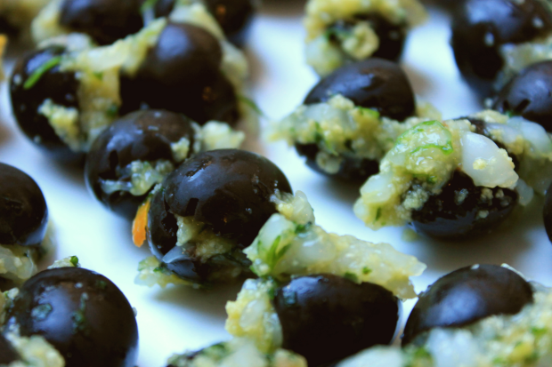 Olove ripiene per preparare Olive ascolane di gamberoni al profumo di agrumi